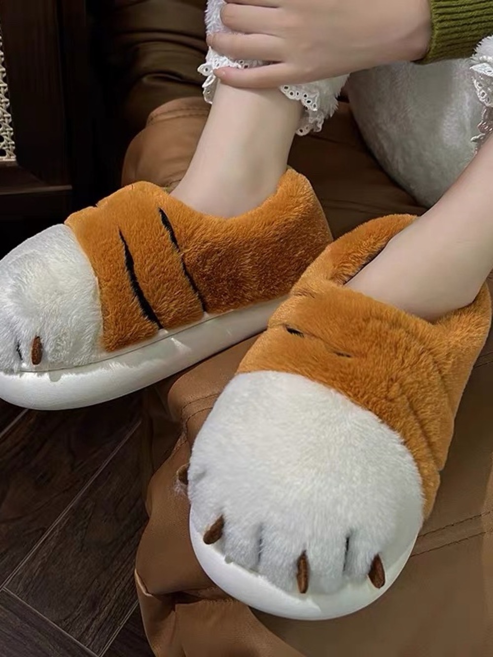Cozy Faux-Fur Brown & White tiger Paw Slippers - Women